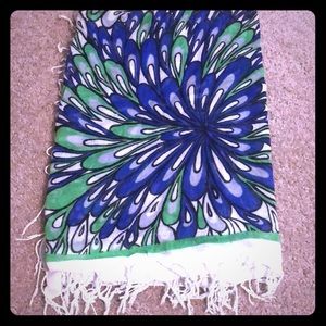 Blue/green scarf with fringe